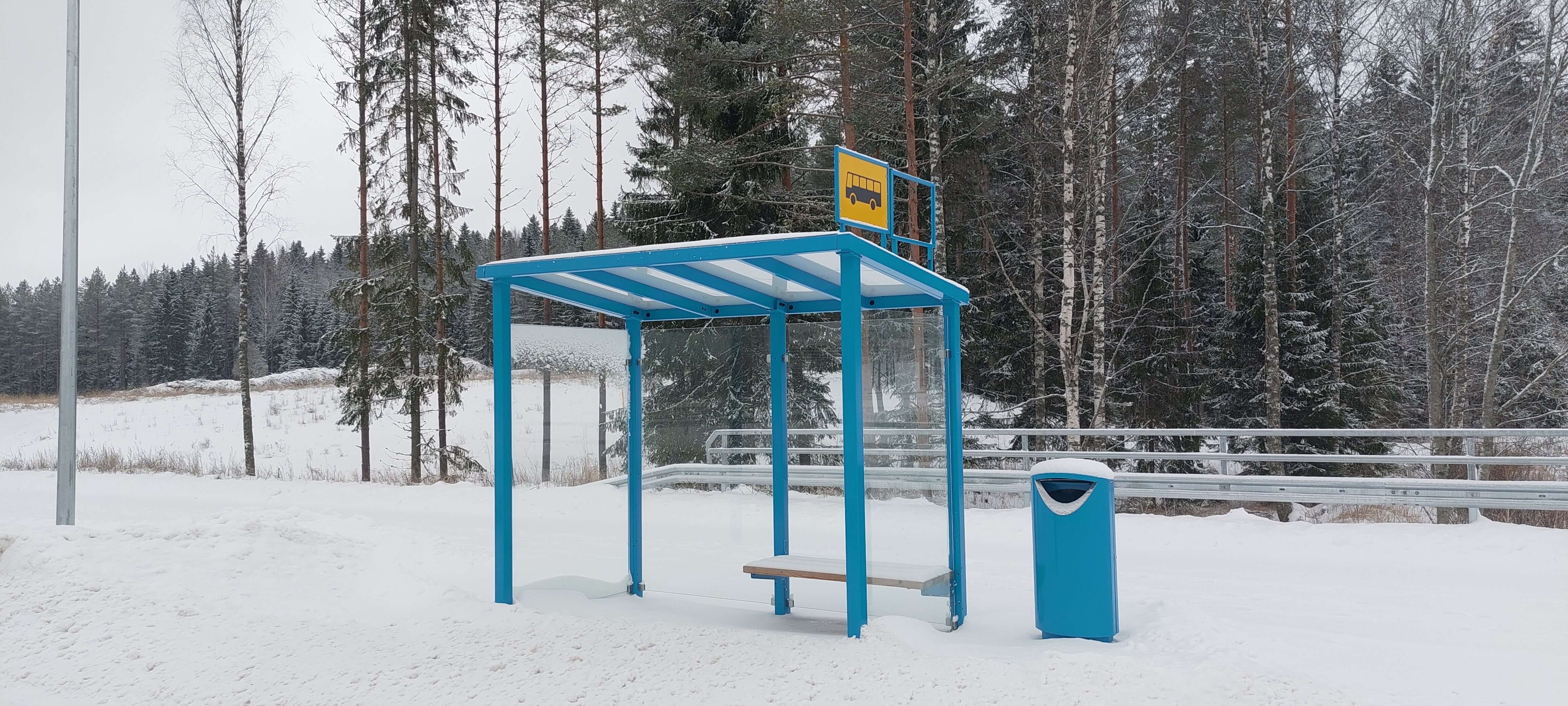 Vihdin pysäkkikatokset, Vihti - ViVa-pysäkkikatokset ja Ellipse 100 -roska-astia