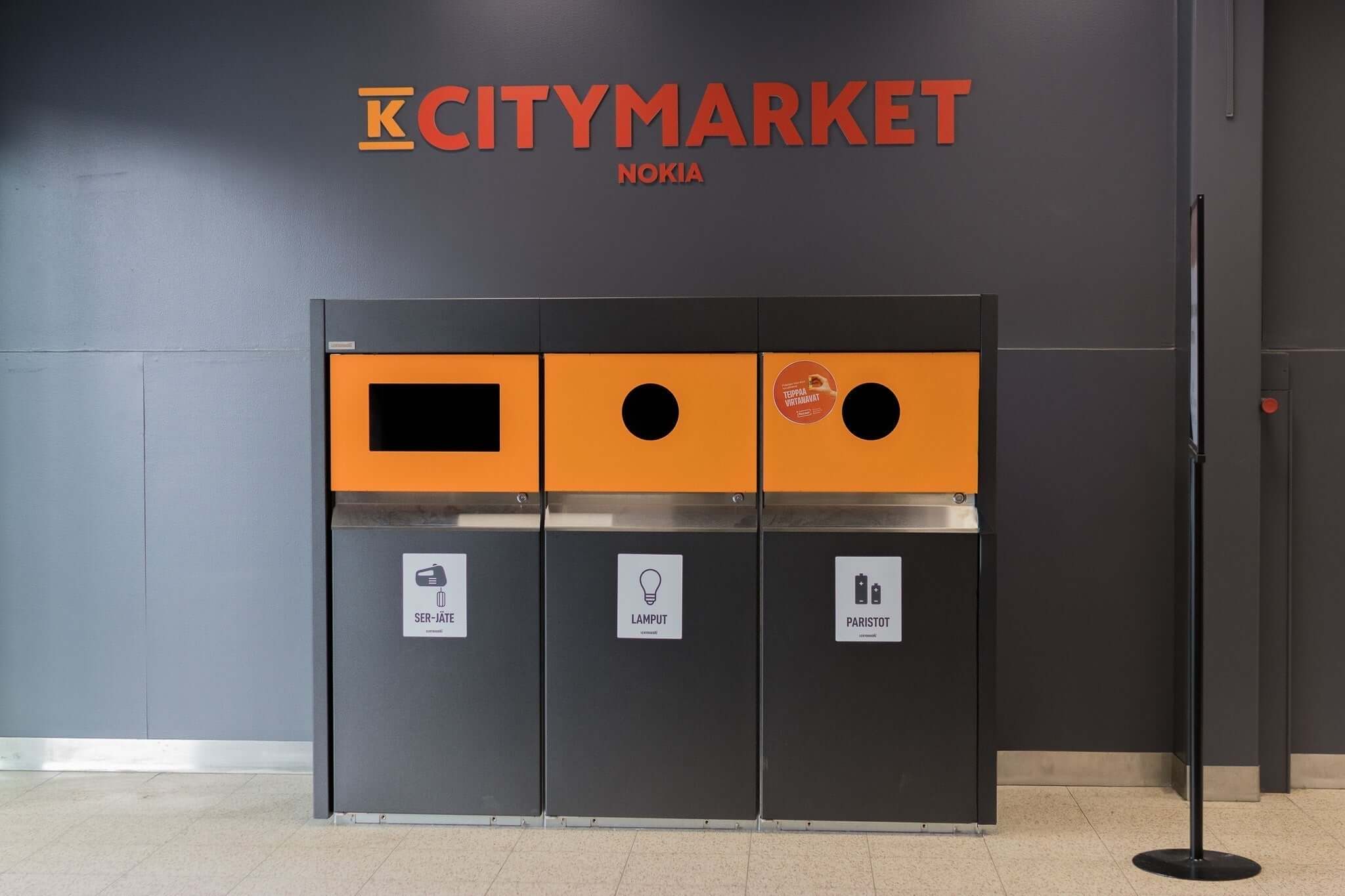 K-Citymarket, Nokia - Loop lajitteluasema, Kuru penkit, Bermuda Jumbo
