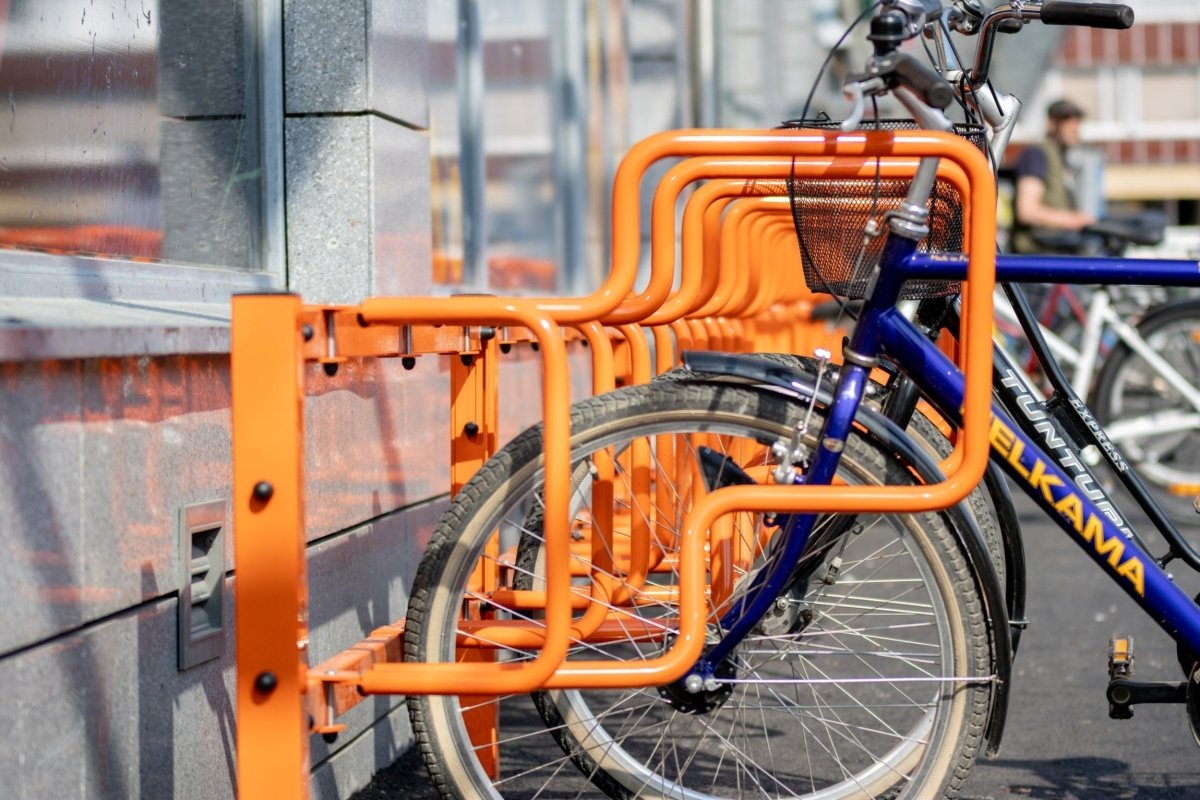 CubiQ Premium – runkolukittavat pyörätelineet - Lehtovuori