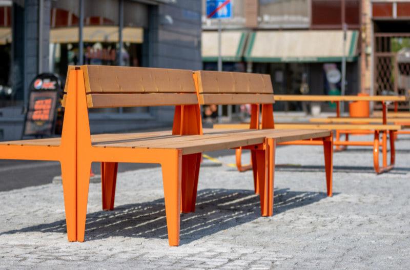 Penkki Kuru, selkänojalla, avoin pääty, SPM/M - Lehtovuori