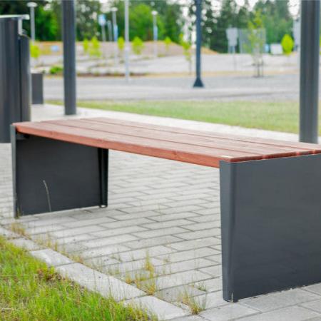 Penkki Kuru Senior, selkänojaton, umpipääty, SPM/M