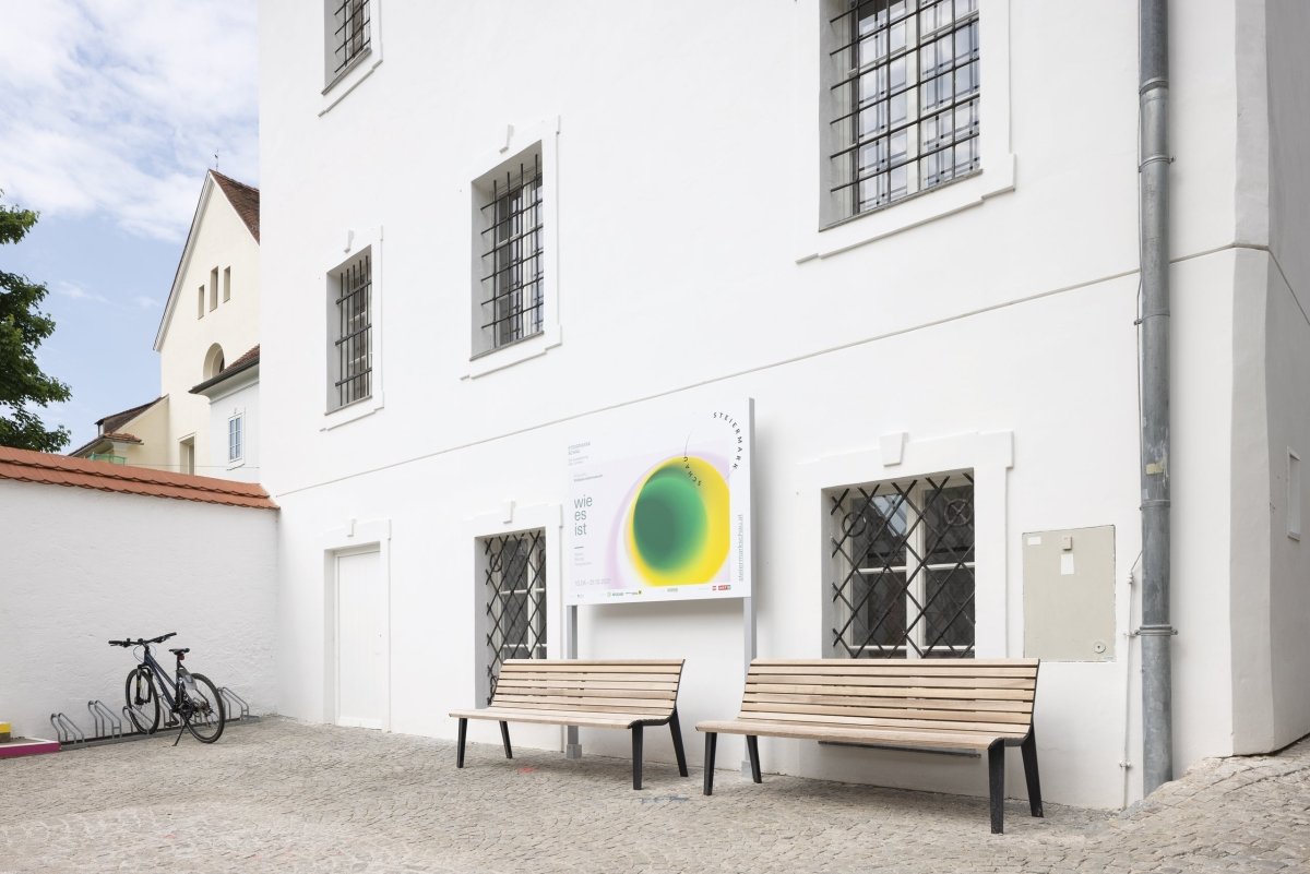 Puistonpenkki Emau EM151t - Lehtovuori