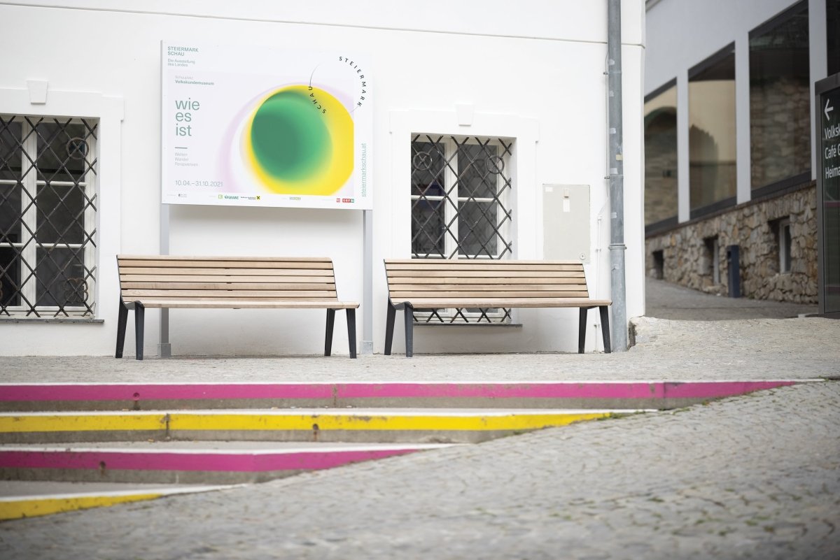 Puistonpenkki Emau EM151t - Lehtovuori