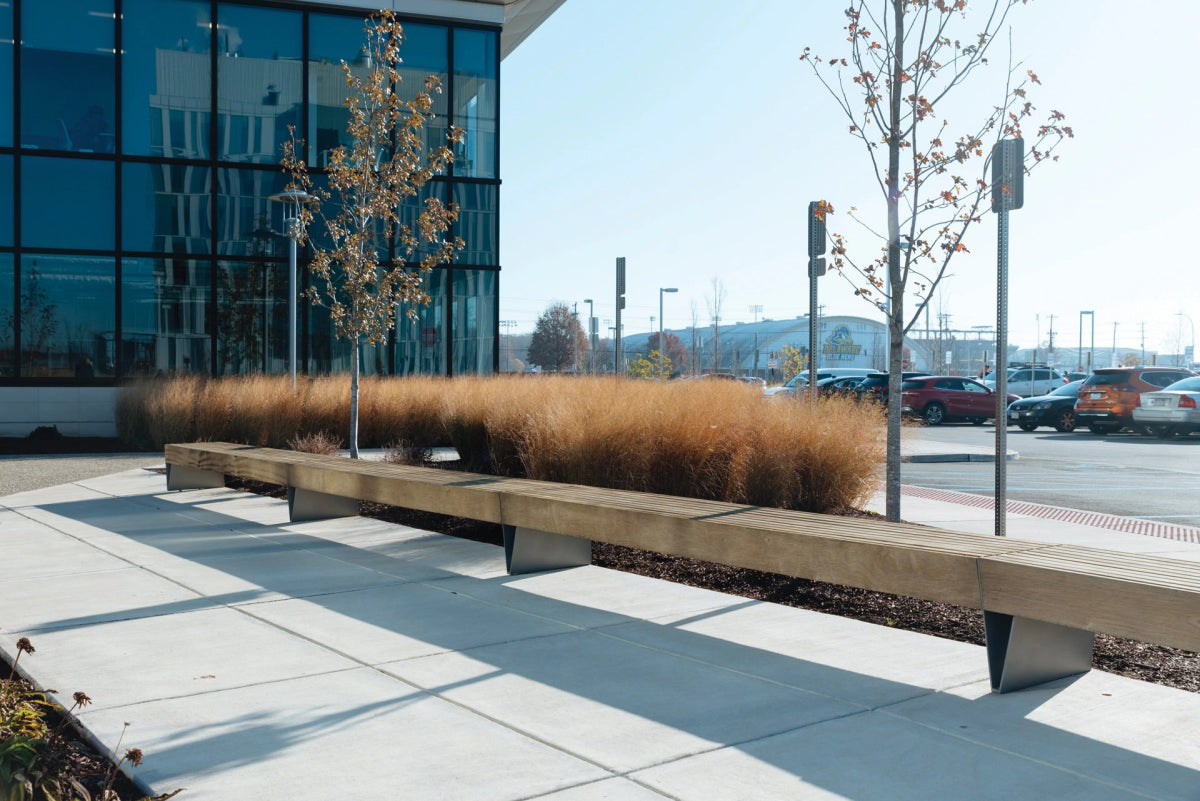 Puistonpenkki mmcité Blocq LBQ110t LBQ110 - 202000 - ral1000 - Lehtovuori