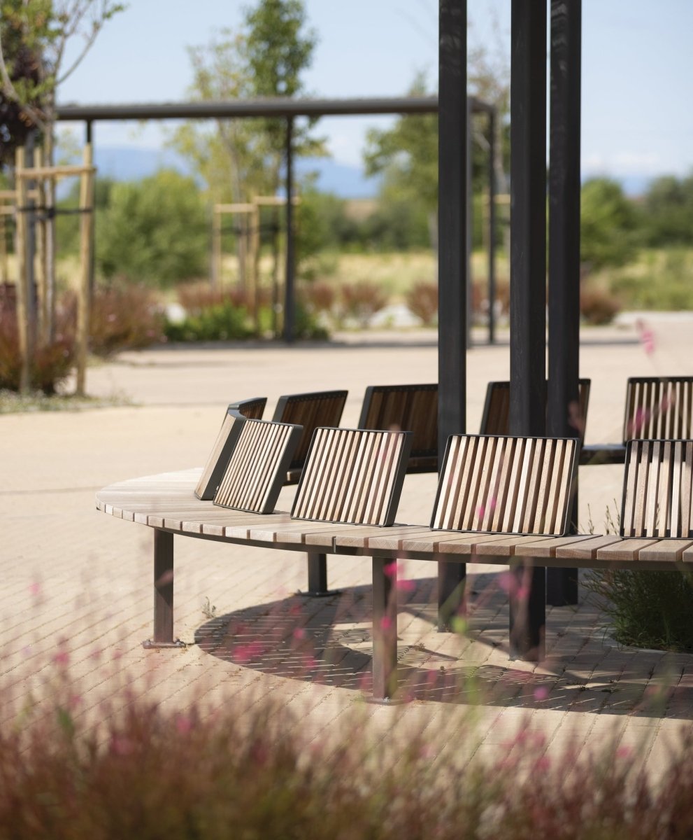 Puistonpenkki Vera Solo LVS670 - e - t - Lehtovuori