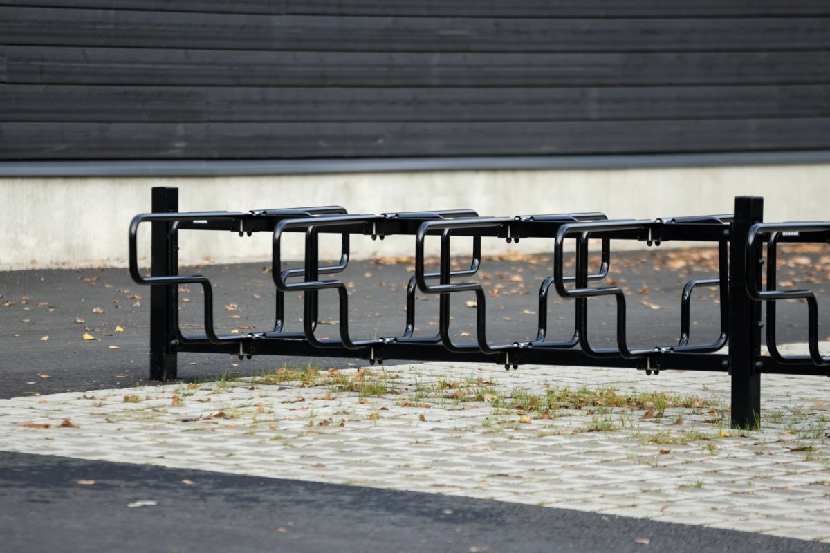 Pyöräteline CubiQ Standard 2 - puol 12pp, välitys 420 mm, pinta - asennus 1000293SPM - pinta - Lehtovuori