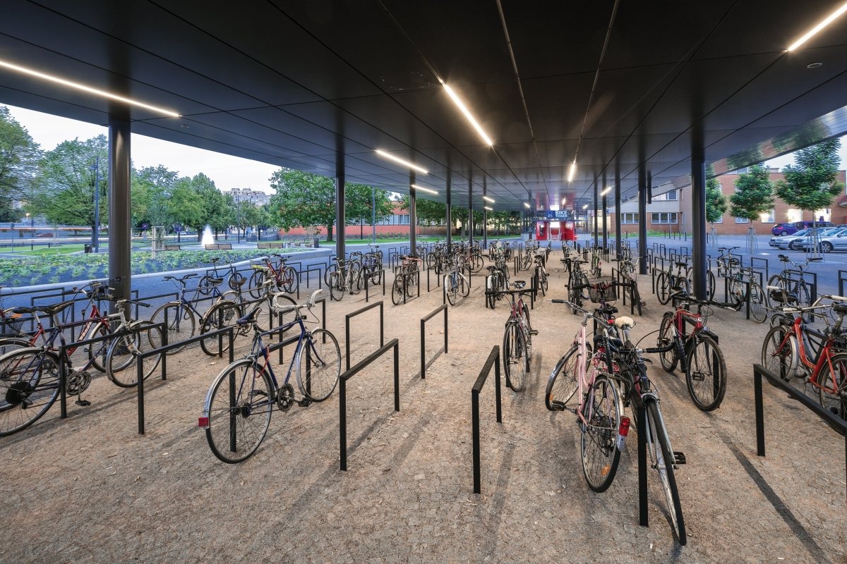 Pyöräteline Edgetyre STE310 - Lehtovuori