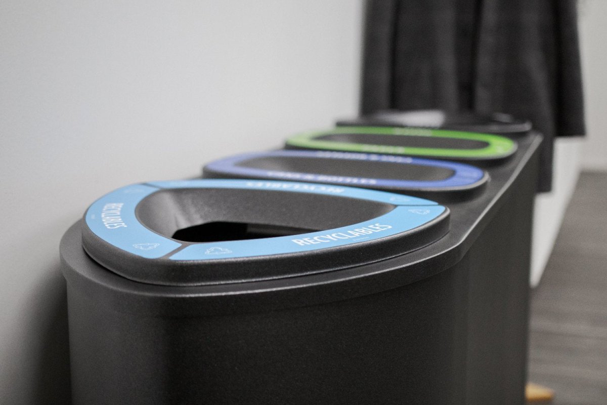 Roska - ja lajitteluastia Bermuda Tetra, maalattu - Lehtovuori